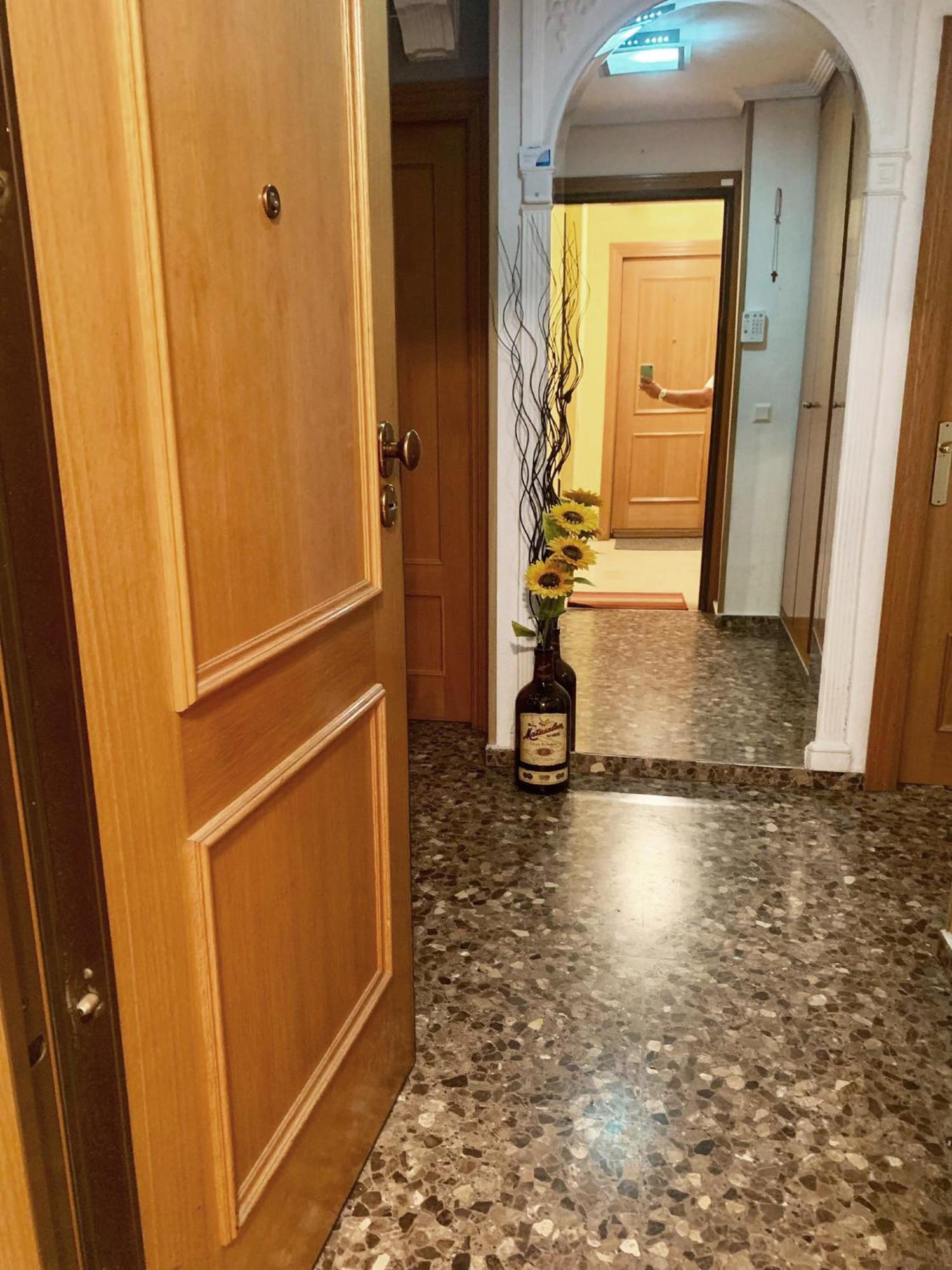 Апартаменты Apartamento Compartido Con Vista Al Puerto Валенсия Экстерьер фото